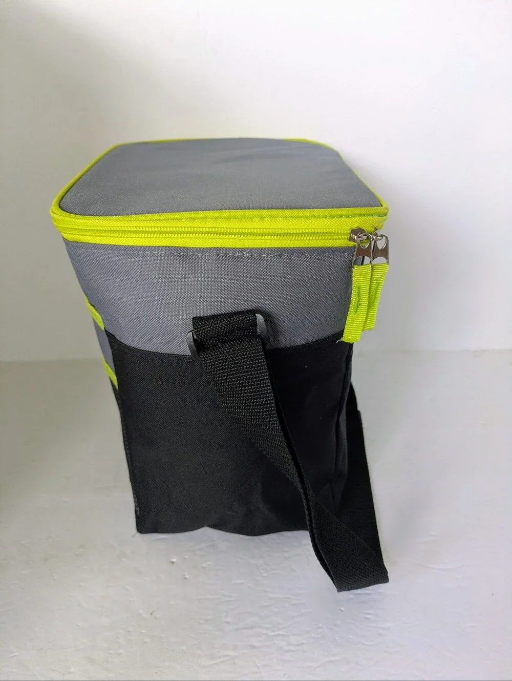 Arizona Blue Artic Pak Gray & Lime Insulated Cooler Bag Travel Luggage Bag
